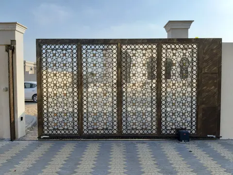 Portón automático deslizante con motor